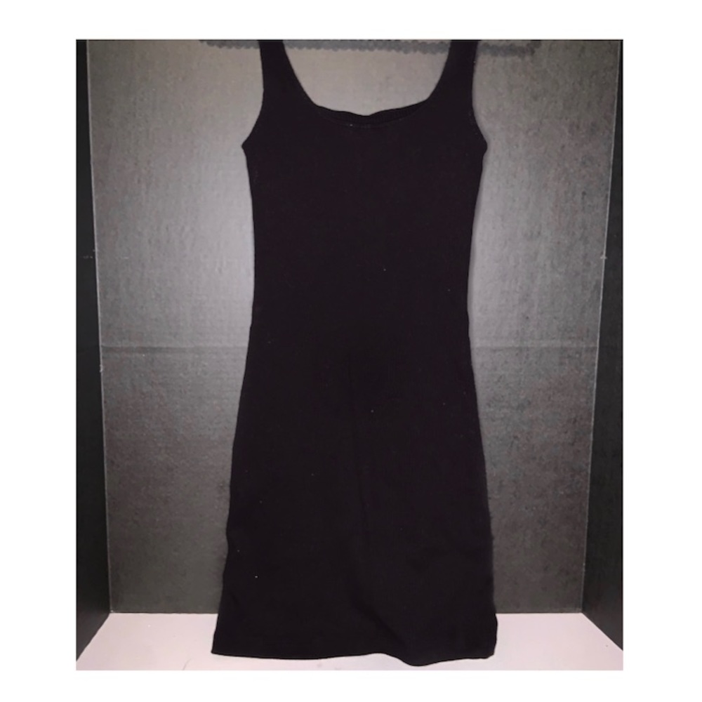 Ribbed Black Dress